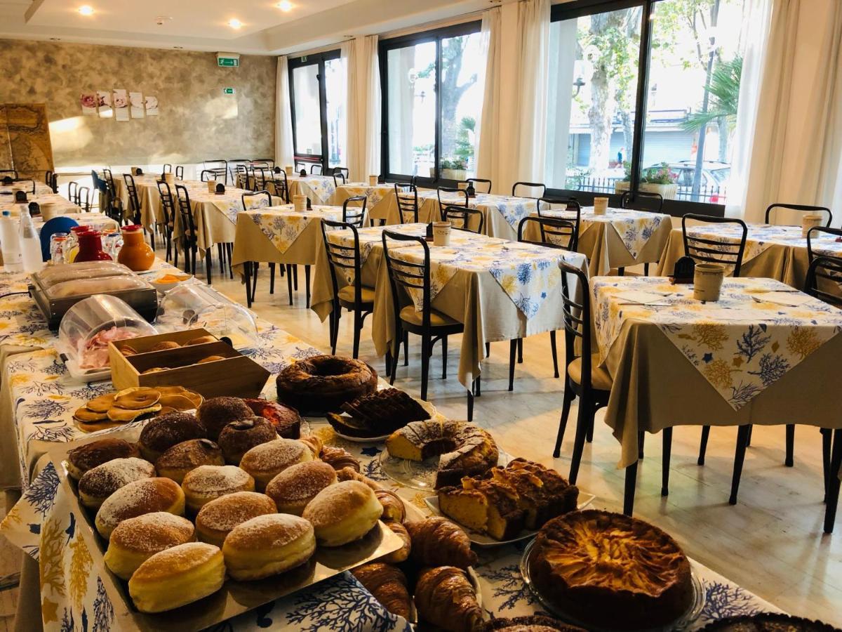 Piccolo Hotel Cesenatico Eksteriør billede